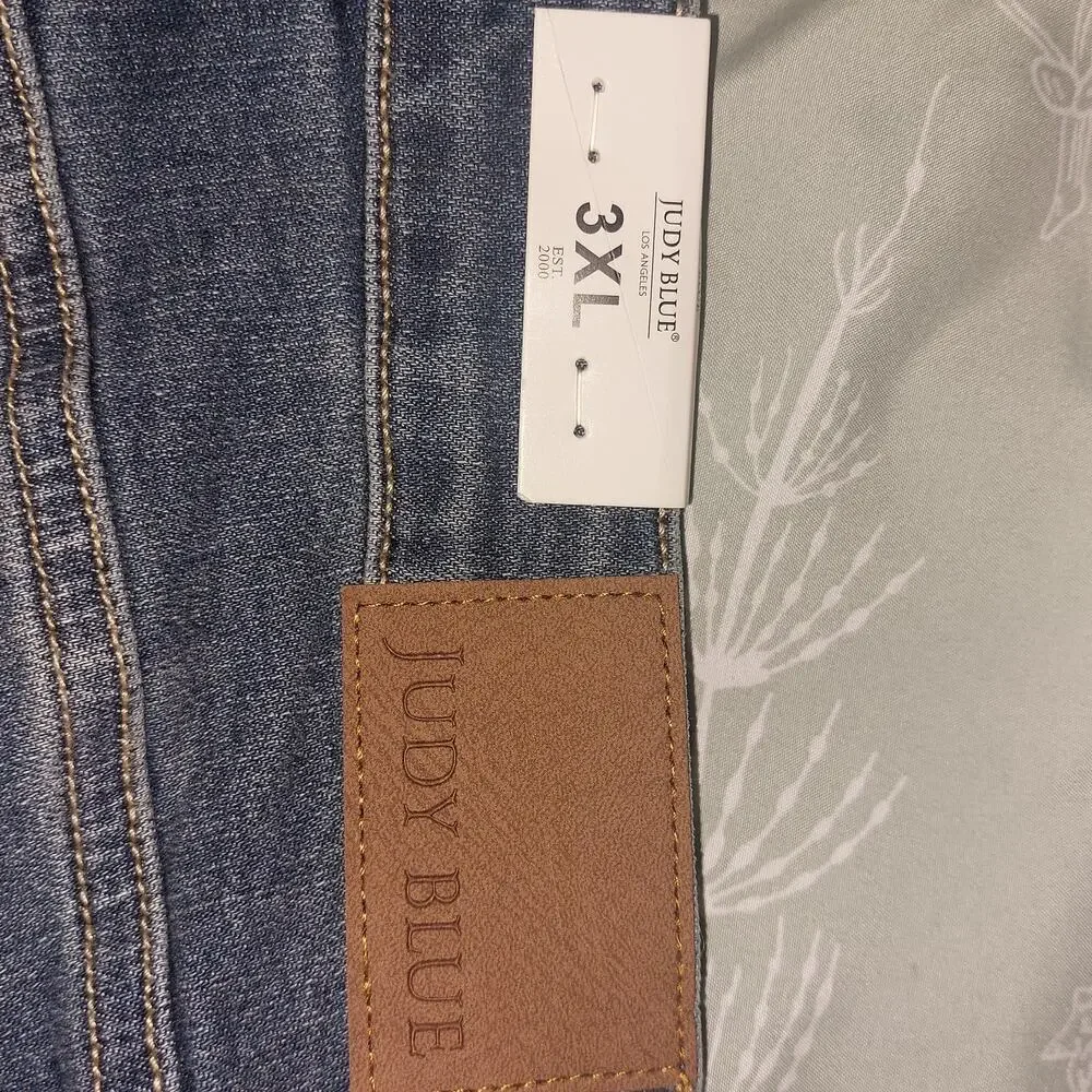 Judy Blue 3XL Cut off Raw Hem tummy Control Distressed Shorts Vacation Resort - Picture 9 of 12